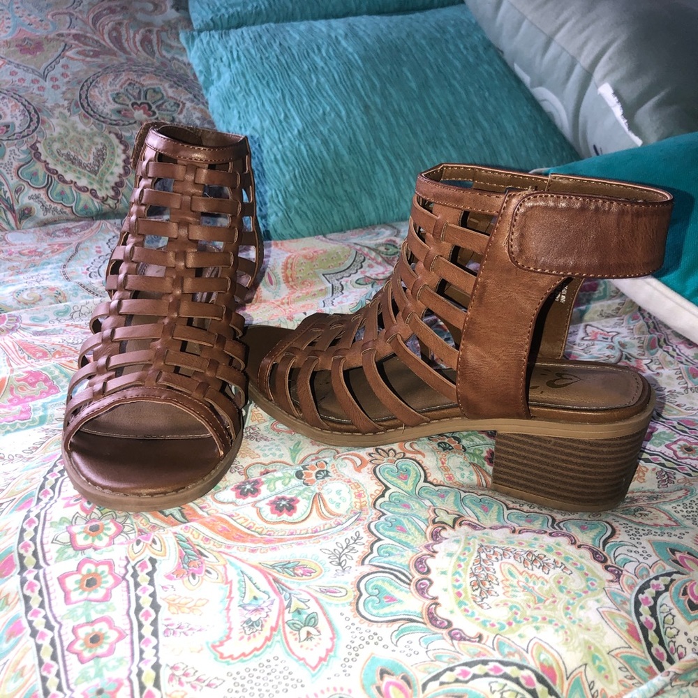 Heeled sandals